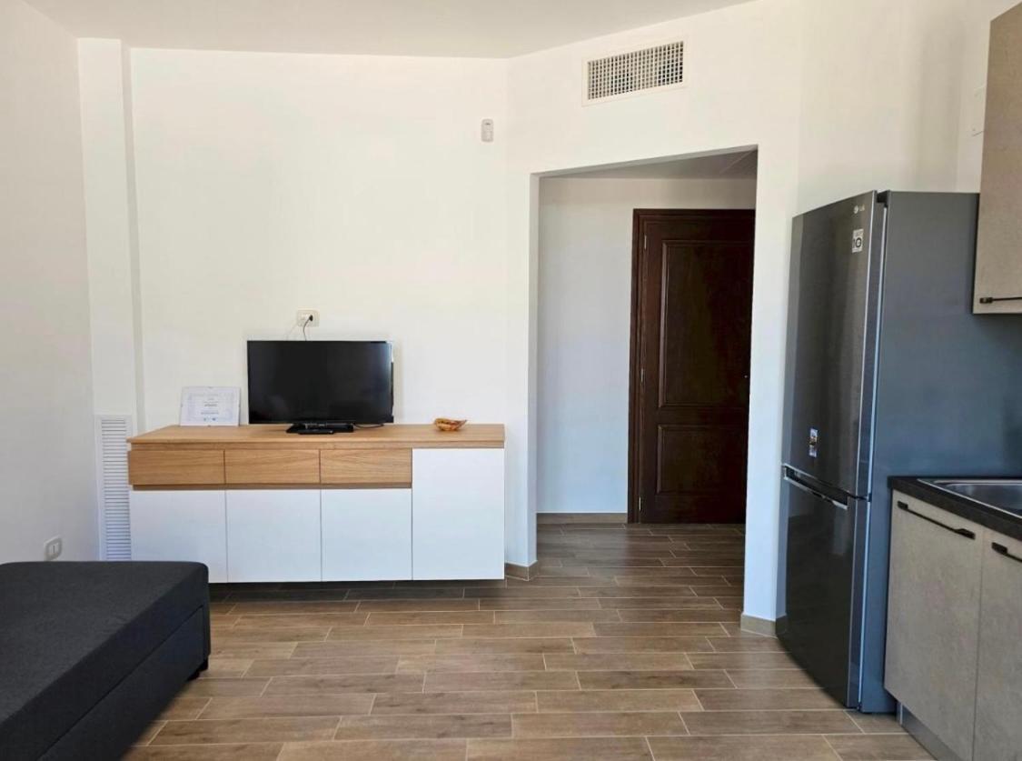 Lina 840 Apartment Monopoli Ngoại thất bức ảnh